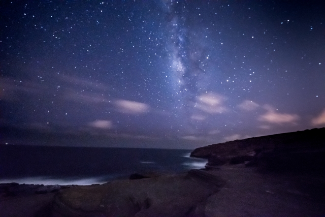オアフ島の夜の楽しみ方　星空鑑賞スポットや夜に楽しめるアクティビティをご紹介