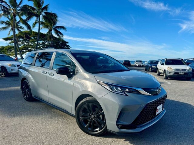 バン　貸し切り　チャーター