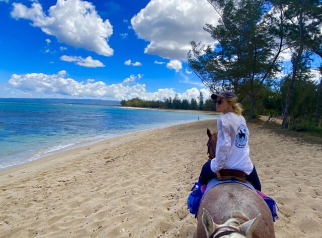 オアフ島で乗馬体験を楽しもう！乗馬体験ができるスポットやツアーをご紹介