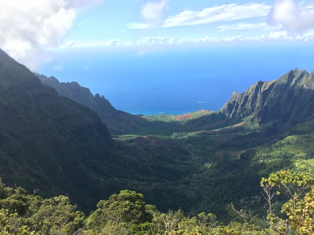 ジュラシックパークのロケ地のカウイウ島ってどんなところ？見どころやハワイ島からの行き方について