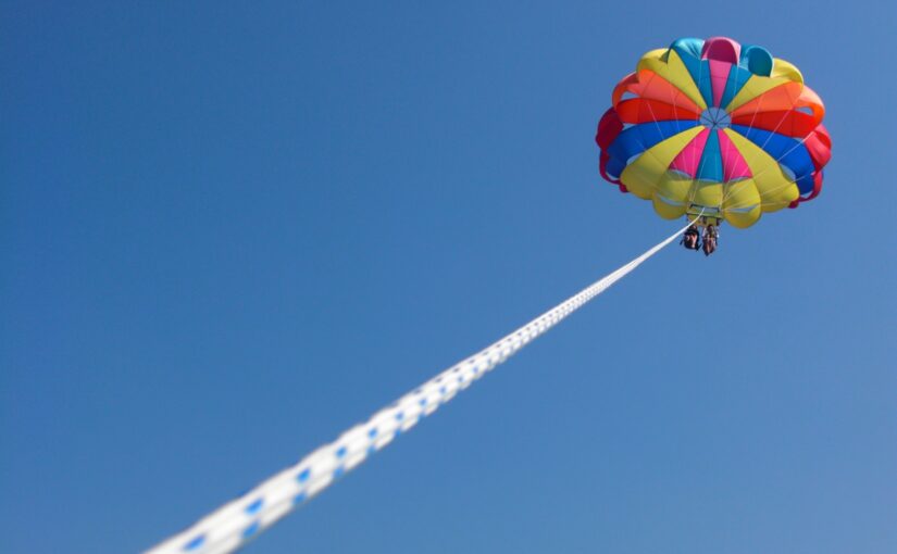 パラセーリング