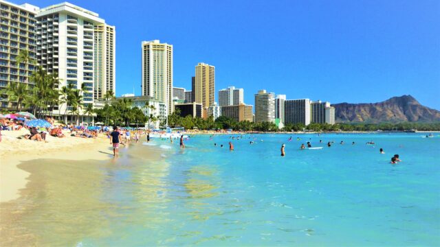 ホノルル ワイキキビーチ