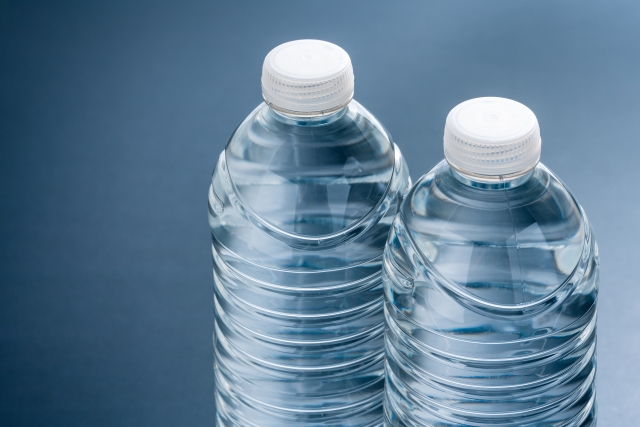 水　ペットボトル　ハワイ 持ち込み禁止