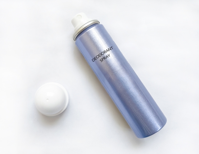 スプレー缶　ハワイ 持ち込み禁止