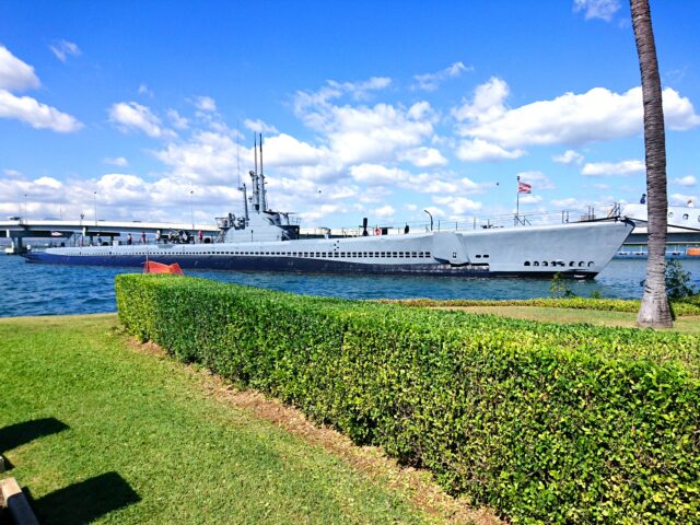 ハワイ　オアフ島　潜水艦