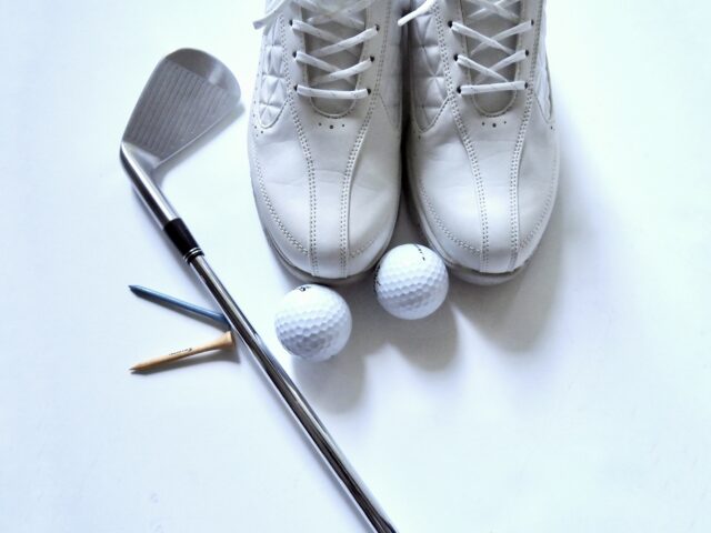 ゴルフ 持ち物