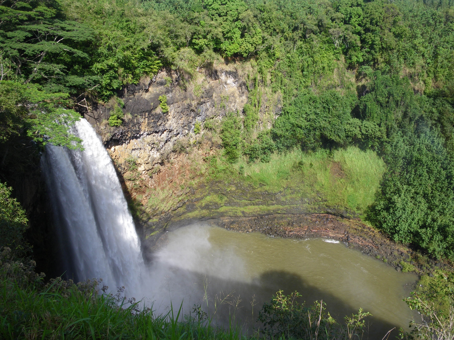 カウアイ島　ワイルア滝